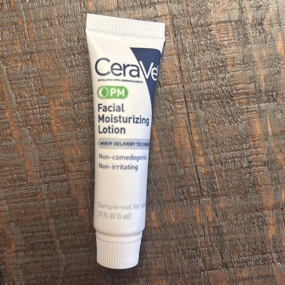 Ulta Bundle | Eyeshadow ColourPop Burt’s Bees Cerave Dr.Brandt Ulta BareMiner - Picture 7 of 9